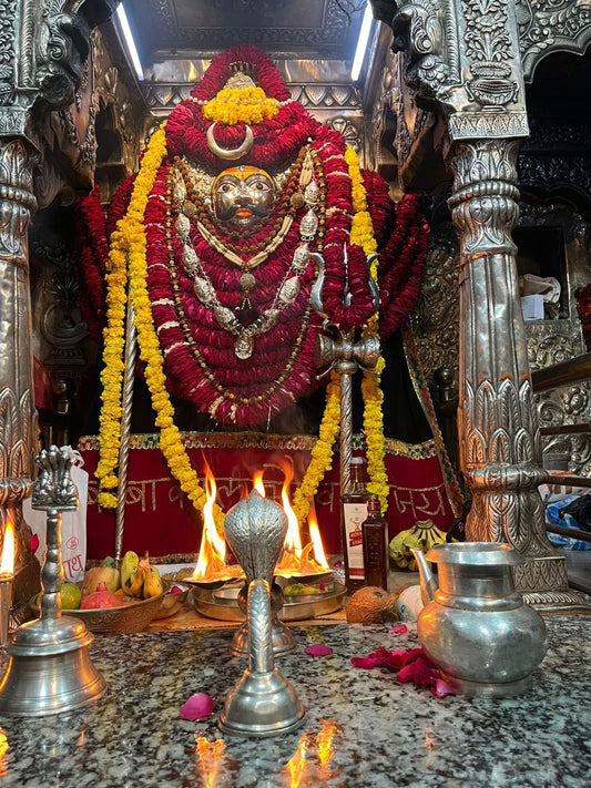 THE BATTLE BEFORE THE BOW